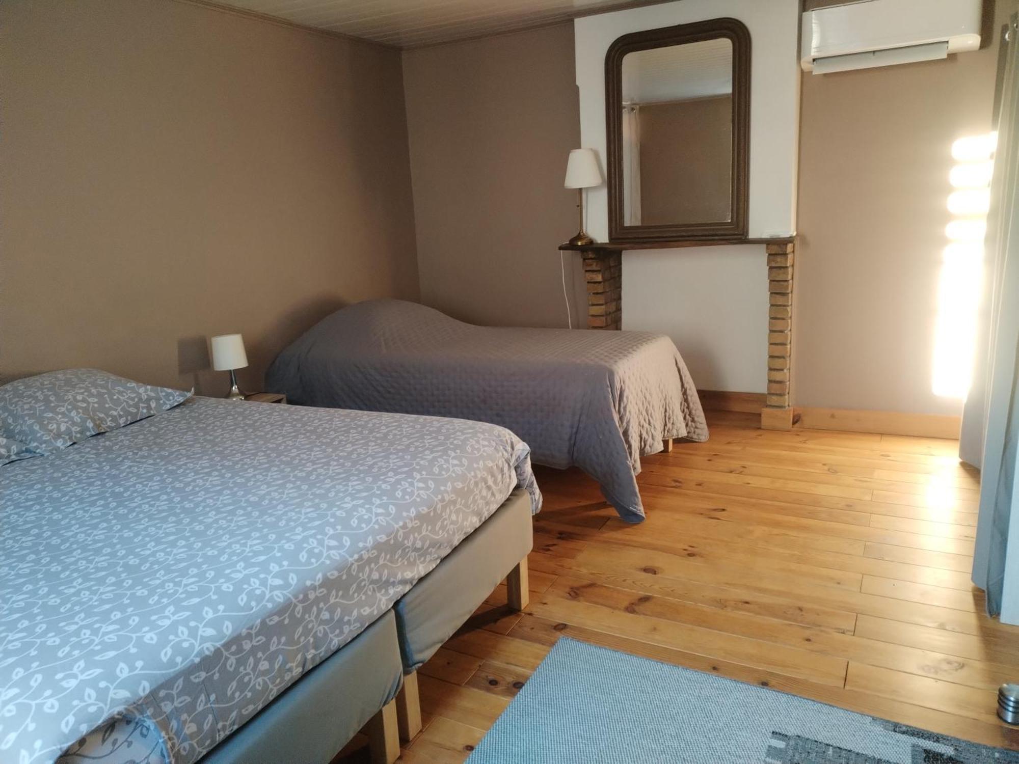Hedoniste 1 Villa Herpy-l'Arlesienne Szoba fotó